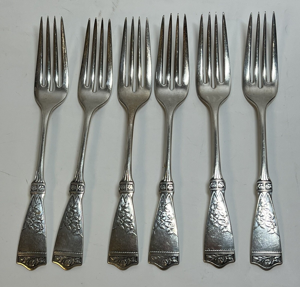Reed & Barton Parisian 1887 Silver Plate Dinner Forks