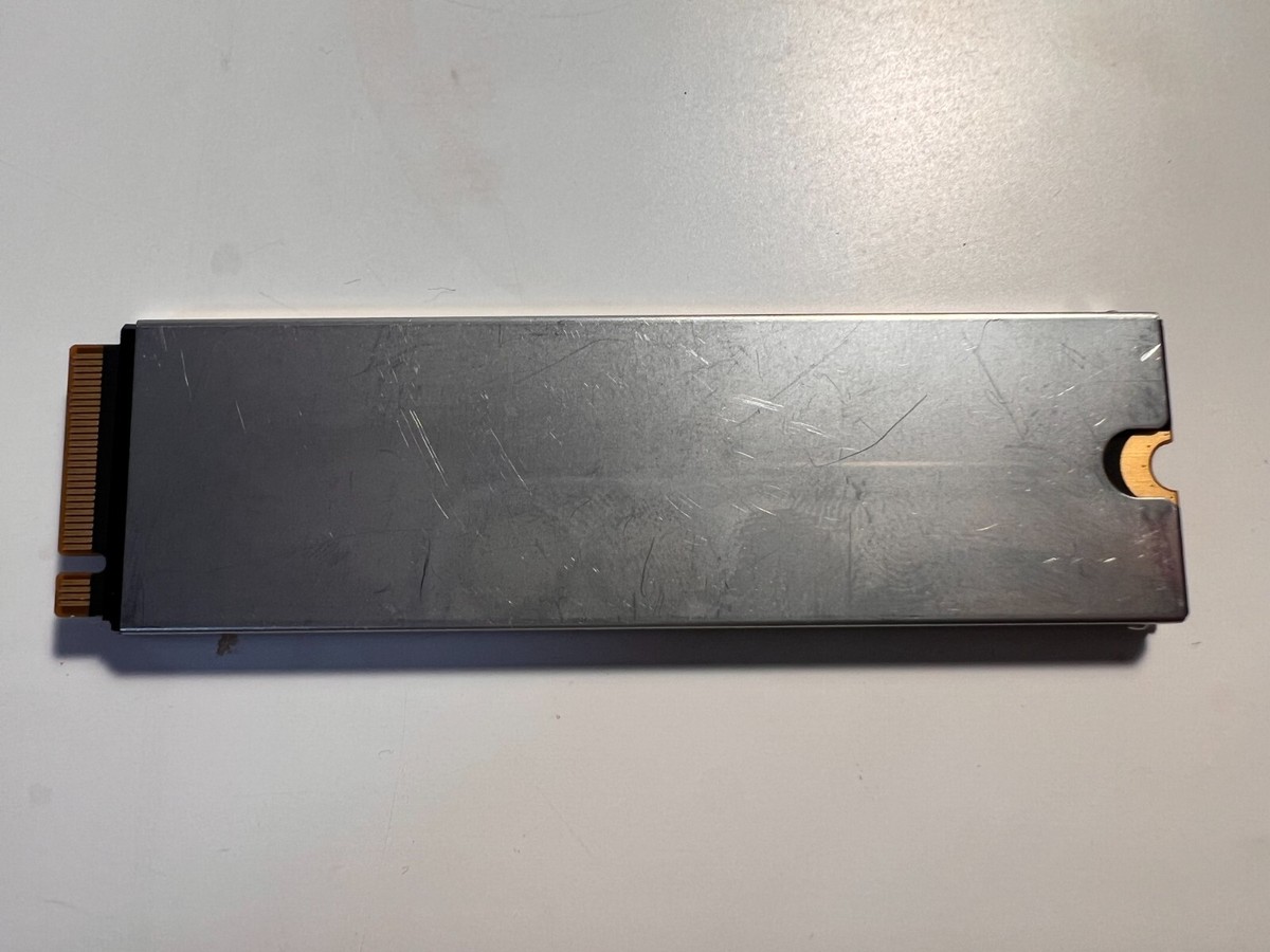 Samsung PM981 256GB, M.2 PCIe NVME Solid State Drive Samsung PM981 256GB, M.2 PCIe NVME Solid State Drive