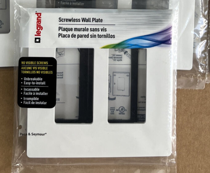 Legrand radiant 2 Gang 2-Decorator Rocker Screwless Wall Plate, White