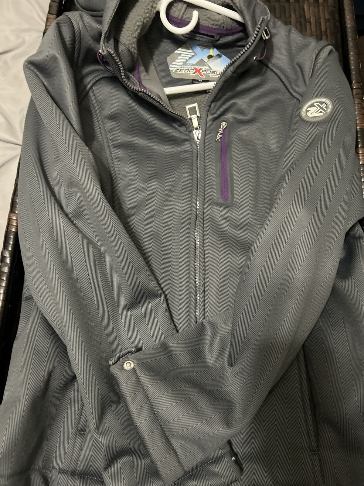 zero exposure jacket - image 2