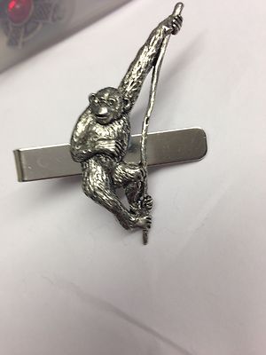 Affe Schimpanse PP-A35 englisches Zinn Emblem an Krawattenklammer 4 cm lang