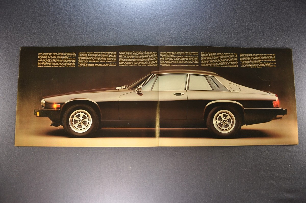 1976 Jaguar XJ-S Coupe Sales Brochure Folder Excellent Original 76