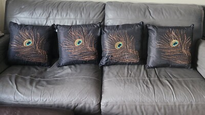 4xPailletten Pfauenfeder Kissen schwarz, Kupfer Stickerei, CIMC 43x43cm, Indien