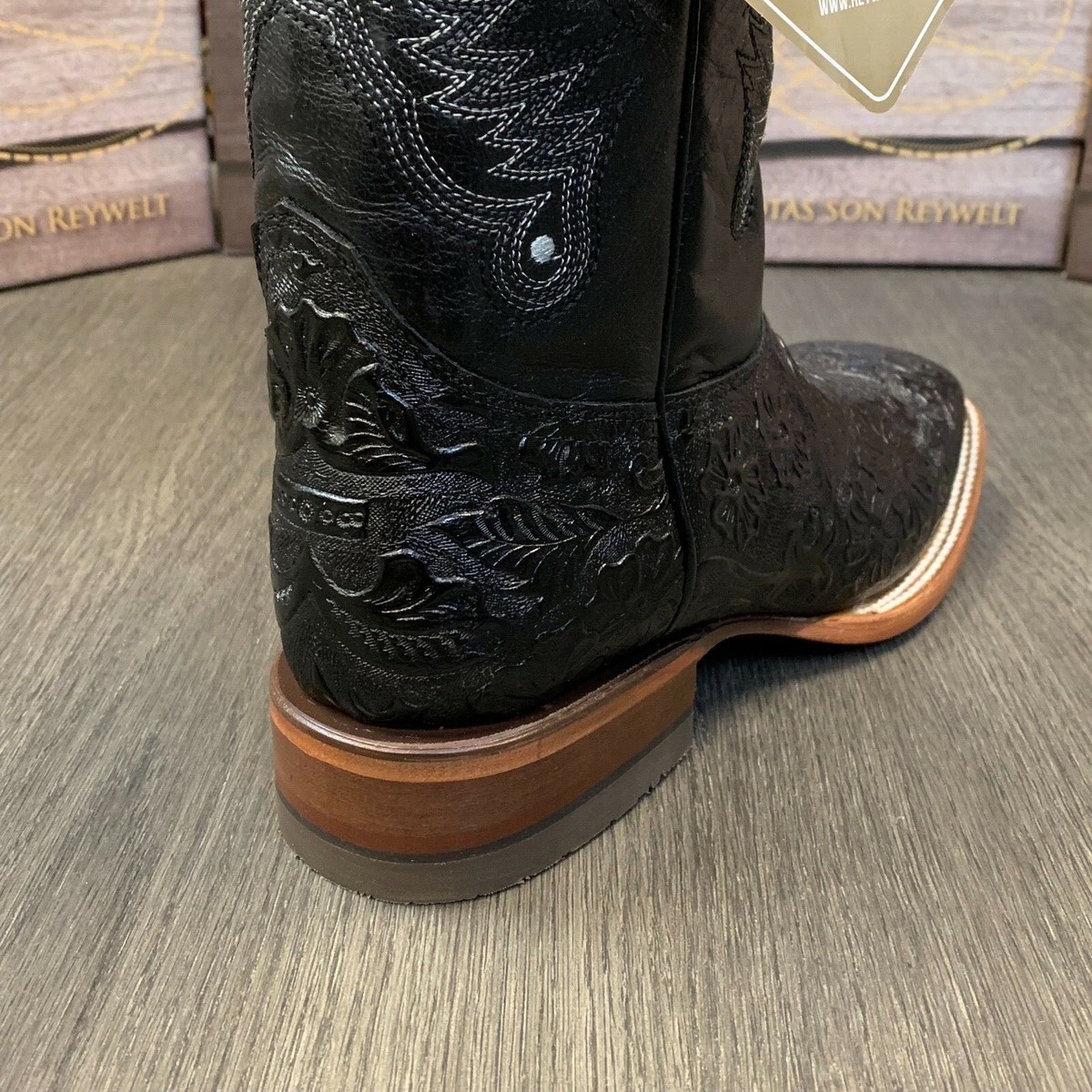 NIB - Reywelt Wallaby Hand Tooled Leather Shoes - Size 9 MEN main image 2