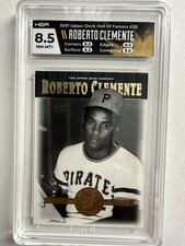 2001 Upper Deck #28- Roberto Clemente, Hall of Famers