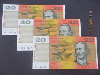 Australian Banknotes: Uncirculated $20 Set Great Item Must Have! (T1671)