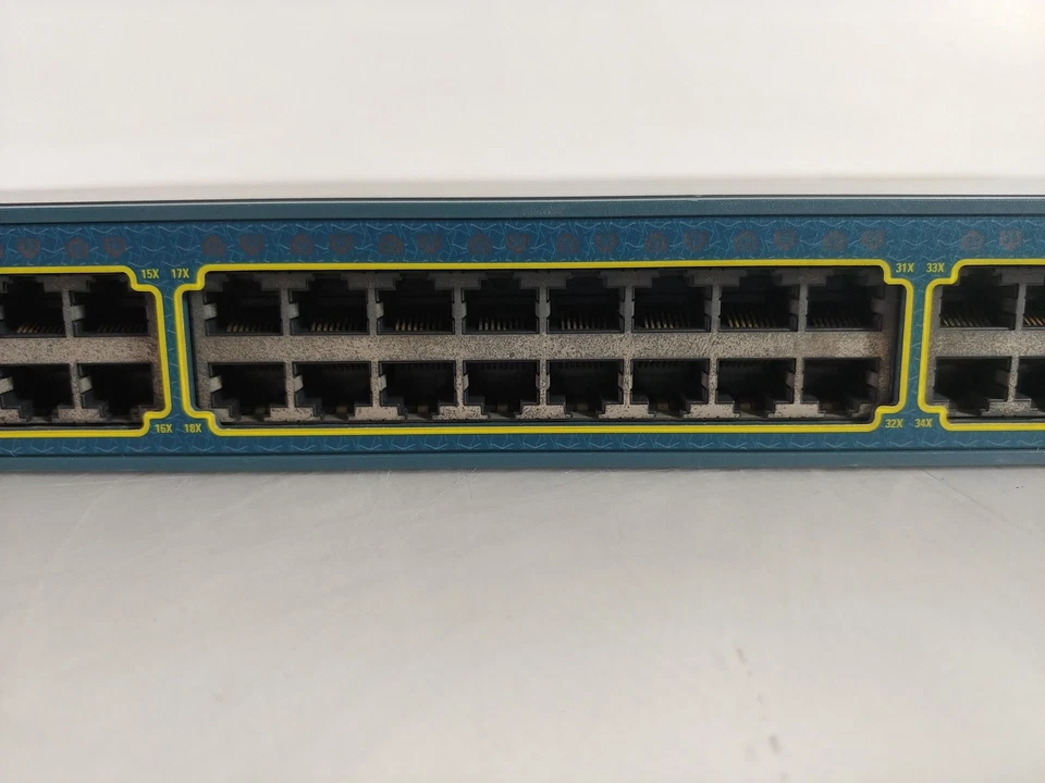Cisco Catalyst 3560G WS-C3560G-48TS-S 48-Port Gigabit Managed Ethernet Switch - Image 3 of 4