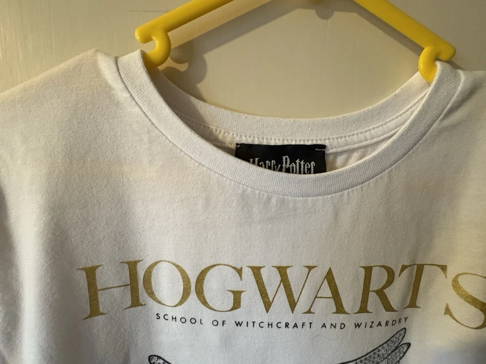 HARRY POTTER sparkly white HEDWIG HOGWARTS  T Shirt Age 8-9 Years By Primark - Image 3 of 4