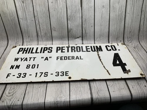 Vintage Phillips Petroleum Co. Sign Porcelain Wyatt “A” Federal