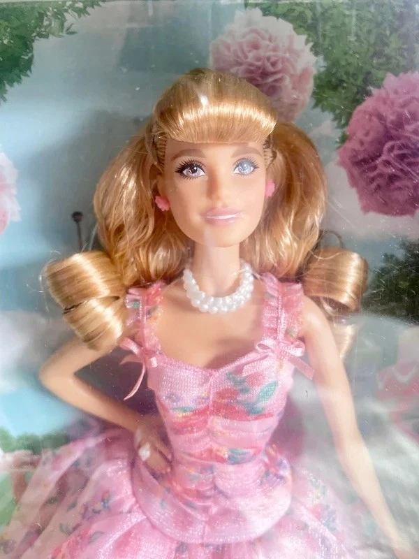 Barbie signature Birthday wishes Mattel FXC76, édition 2018. - Photo 1/4