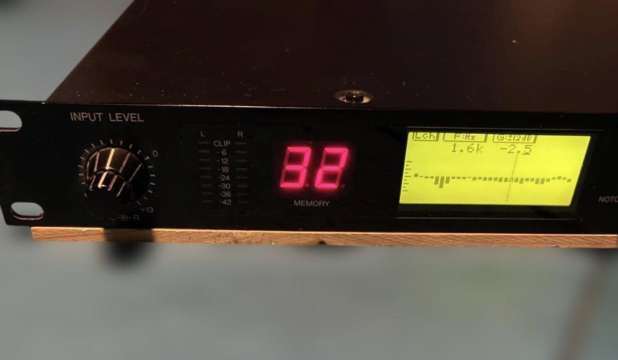 Yamaha YDG2030 Graphic Equalizer Guitar Effect Rack Unit Ac100v