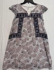 Old Navy M White Blue Red Paisley Embroidered Shift Dress V-Neck Tie Knee