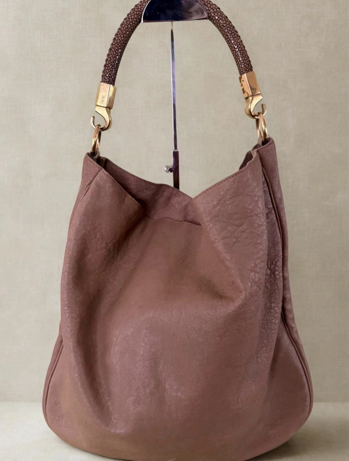 Saint Laurent — YVES SAINT LAURENT Vintage Brown Smooth Leather Slouchy Hobo Bag.
