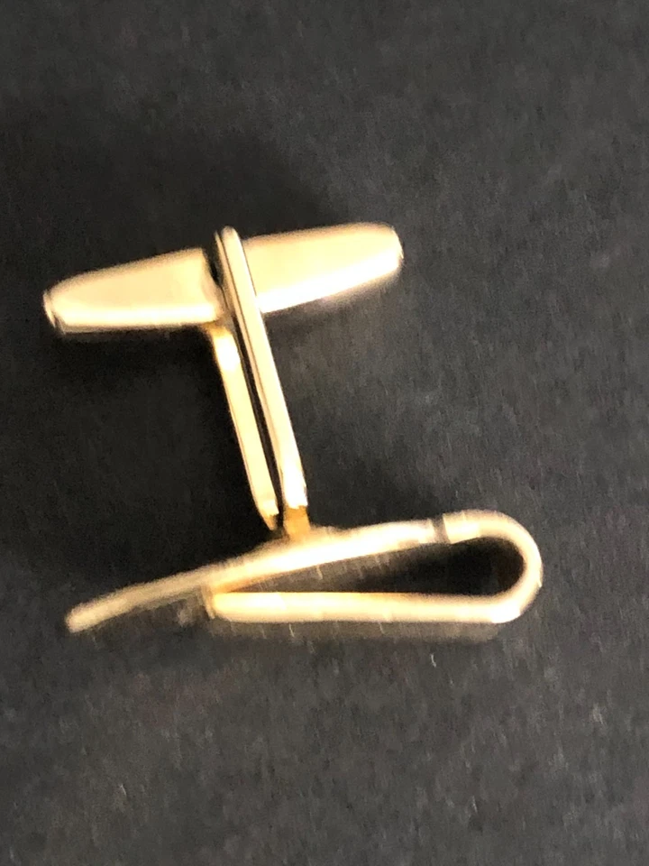 Gemelos de colección para hombre acabado mate y brillante en tono dorado en estilo clásico de negocios Foto 3 de 3