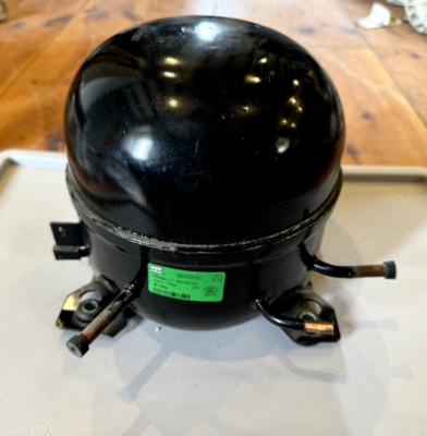 NEU ORIGINAL QDH92G KOMPRESSOR 230V R134A GAS