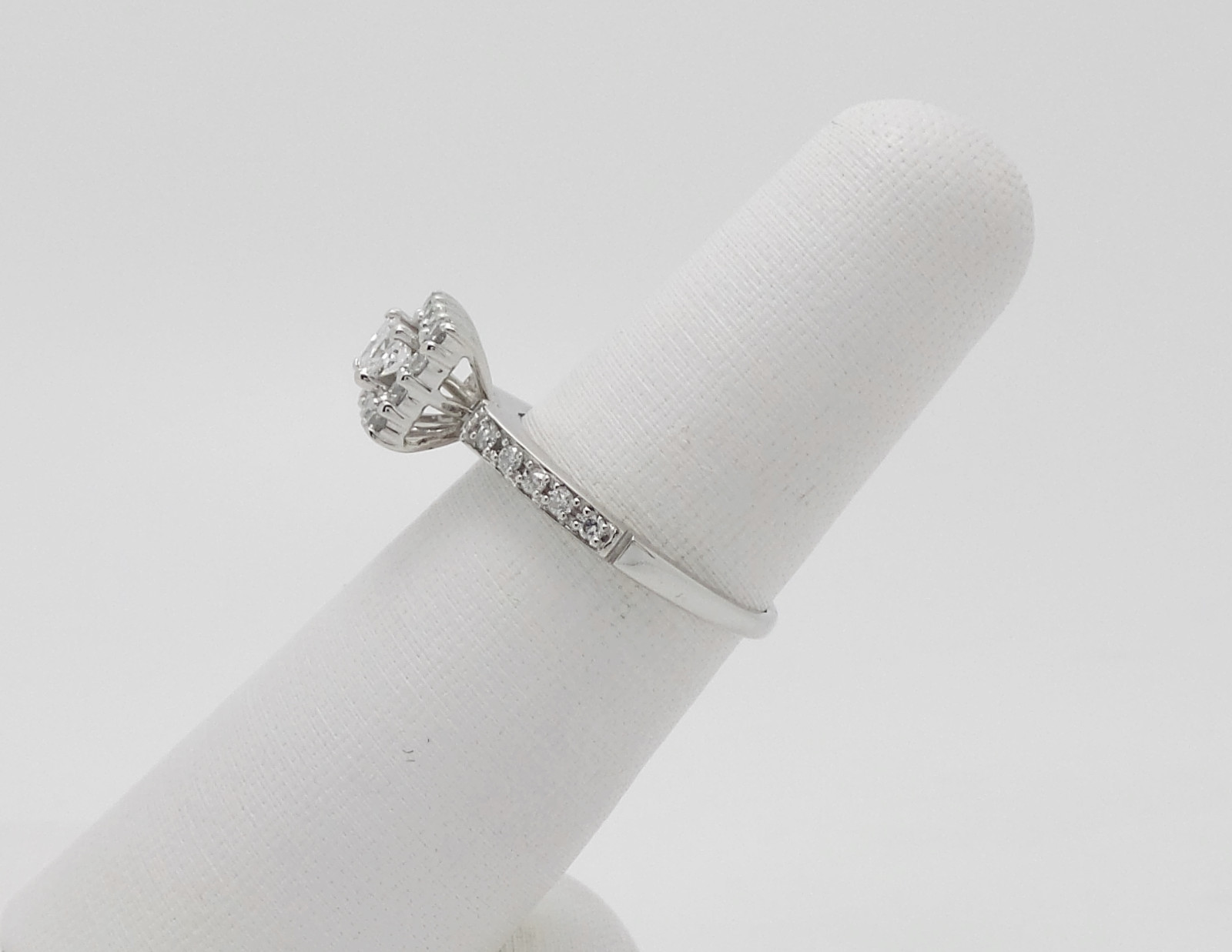 1/2CT Natural Diamond Halo Engagement Wedding Bridal Ring 14K White Gold Band