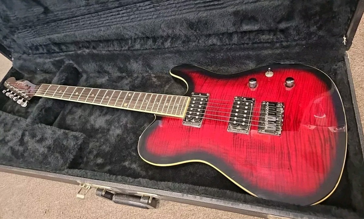 【Case】Fender Japan JB-STD レッド フレットレス fender-J_jb48-003.jpg?fit=922,