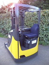 Komatsu forklift reach truck