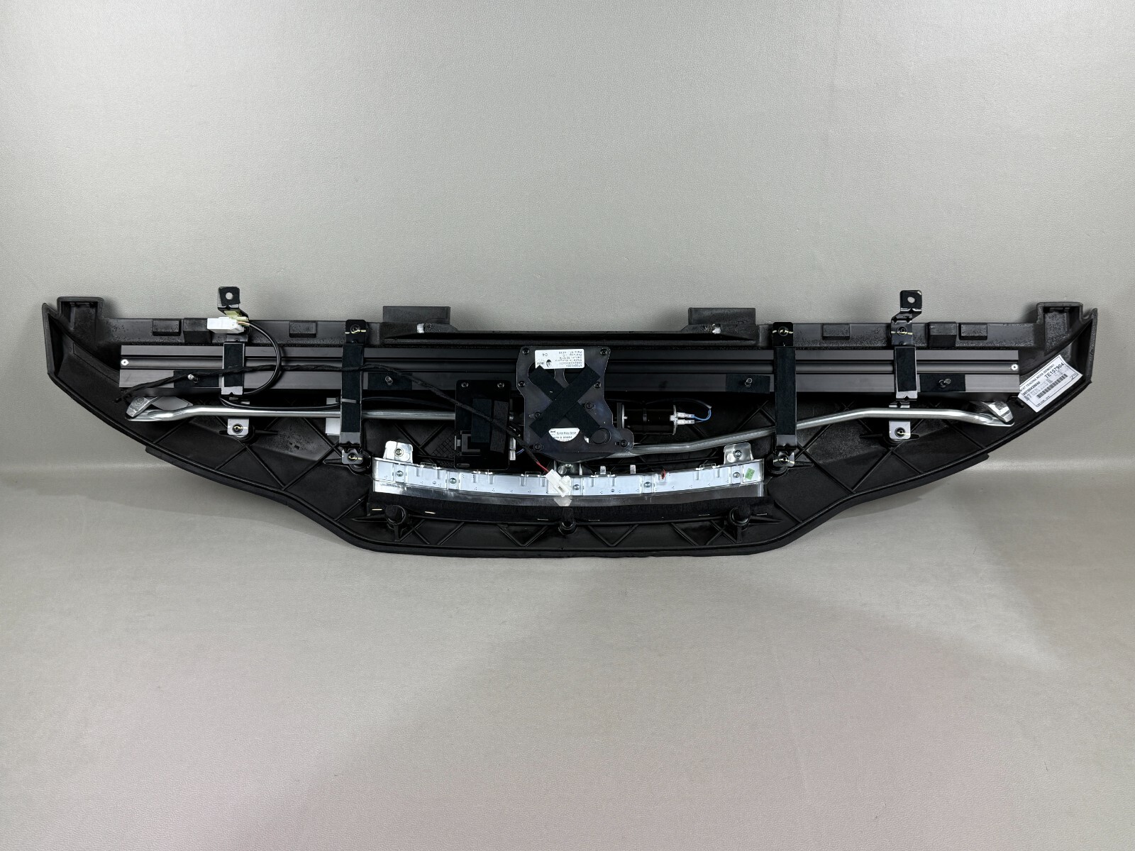 NEW! 2014-2017 MASERATI GHIBLI S SQ4 REAR SUNSHADE POWER SUNBLIND MODULE OEM