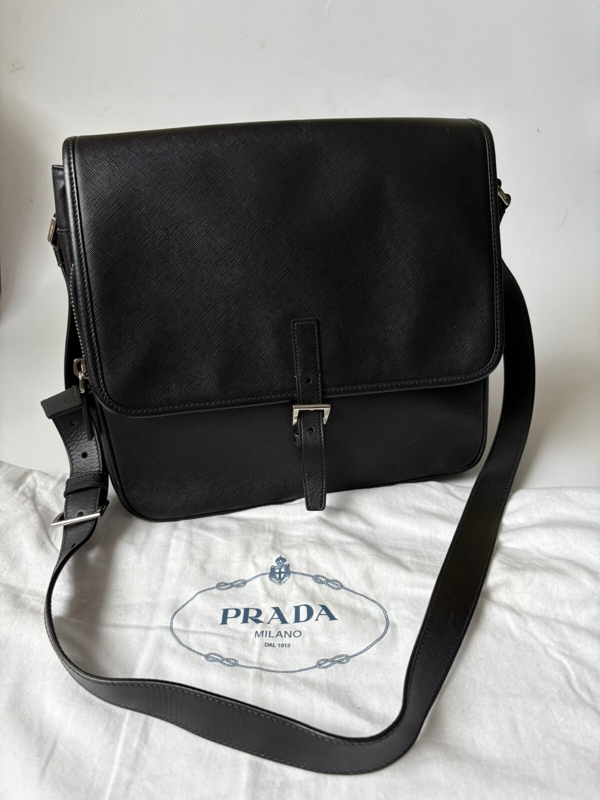 Prada Saffiano Black Leather Travel Messenger Bag Nero