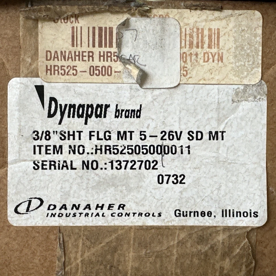 NEW IN BOX- Danaher Dynapar Flange Mount Encoder HR52505000011 3/8” Shaft 5-26V - Image 2 of 4