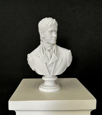 Mr. Darcy & Elizabeth Bennet Bust Statue, 25cm / 10 inch - Pride and Prejudice