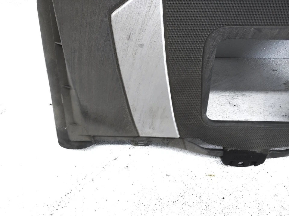 2006-2007 Mercedes-Benz C280 Air Intake Cleaner Filter Box 273-090-09-01 - Image 4 of 4