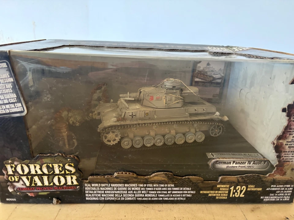 Forces of Valor 1/32 German Panzer IV Ausf.F - Photo 1/3