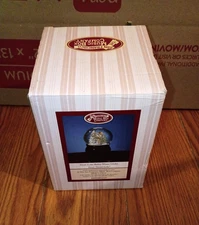 San Francisco Music Box Company Swan Lake Ballet Water Globe.