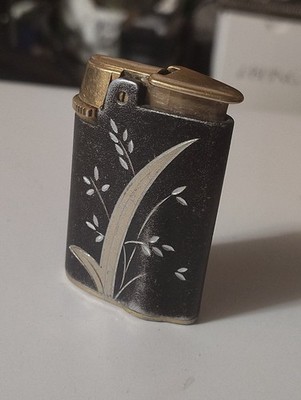 VTG 50's MCM Ronson Varaflame Starfire Lighter Satin Black Gold & Silver Leaves