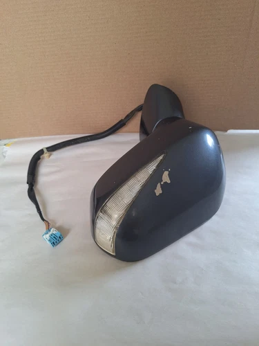 2006-2011 Honda Civic Driver Side Mirror Turn Signal Sedan 4 doors Color NH684P 