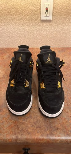 Jordan 4 Royalty