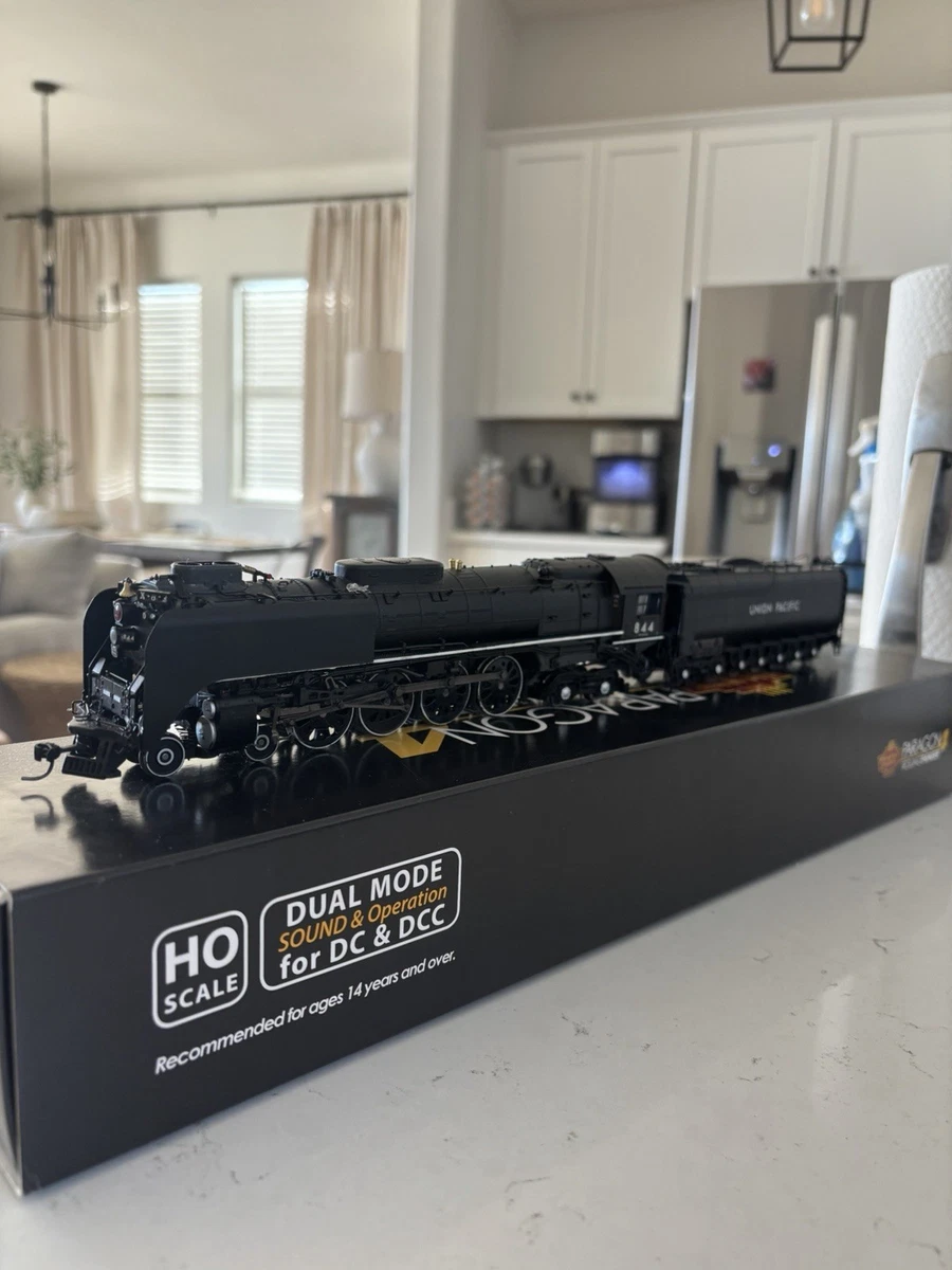 Broadway Limited Imports HO Union Pacific Black Model Railroad