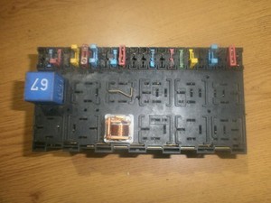 357937039 Sicherungskasten Steuergerät  Volkswagen Golf DE17505-57