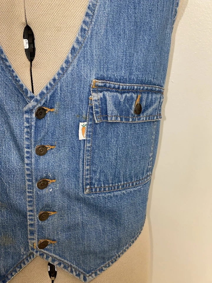 Chaleco Vaquero Azul Claro Pestaña Zanahoria Levis Fresh Produce Vintage Años 70’s Grande EE. UU. Foto 3 de 4