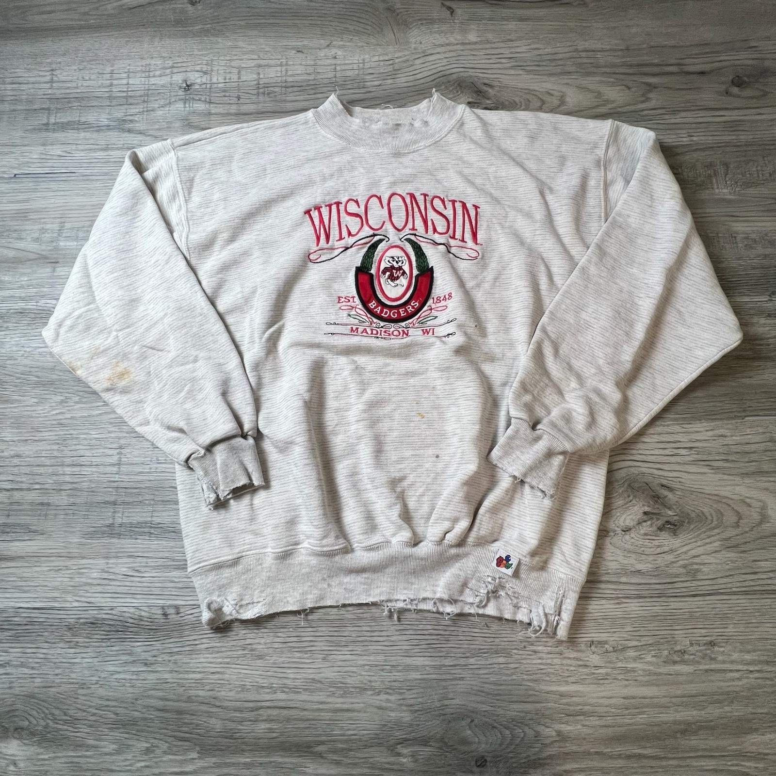 Wisconsin Badgers Sweatshirt Mens XL Gray Distressed Vintage 1990s crewneck