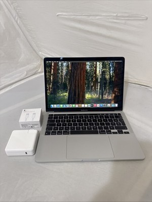Apple Macbook Pro 13-inch 2022  M2 8 CPU/10 GPU 16GB RAM 250GB SSD A2338 Silver