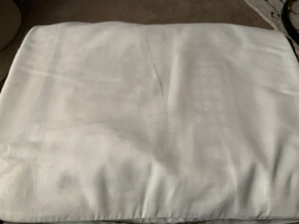 Pottery Barn London pillow cover18x18" in pristine condition - Image 3 of 4