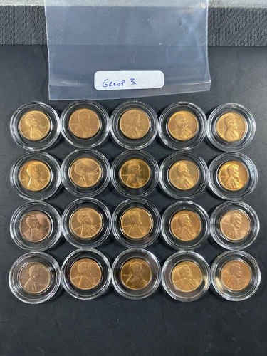 Lot of 20 Lincoln Wheat Cents 1940s P/D/S BU/AU in Capsules High Eye Appeal