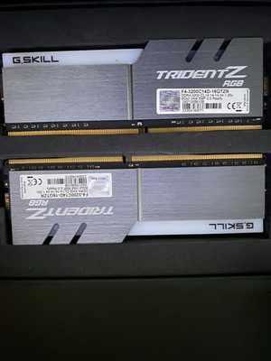 G.SKILL Trident Z RGB 16GB (2x8GB) DDR4-3200 DIMM RAM F4-3200C14D-16GTZR.  