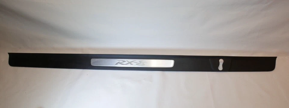 NUEVO 04-08 Conductor Mazda RX8 Alféizar Puerta Izquierda Negro y Cromo con Logo en Panel Balancín  Foto 3 de 4