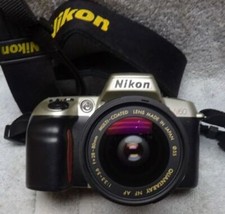 Vintage - NIKON N60 - 35mm CAMERA with LENS NIKON STRAP - decent for age