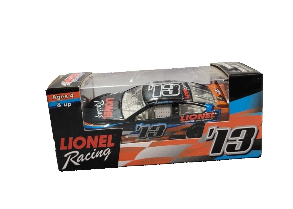 Autos de carrera Diecast Lionel 2013 año del vehículo
