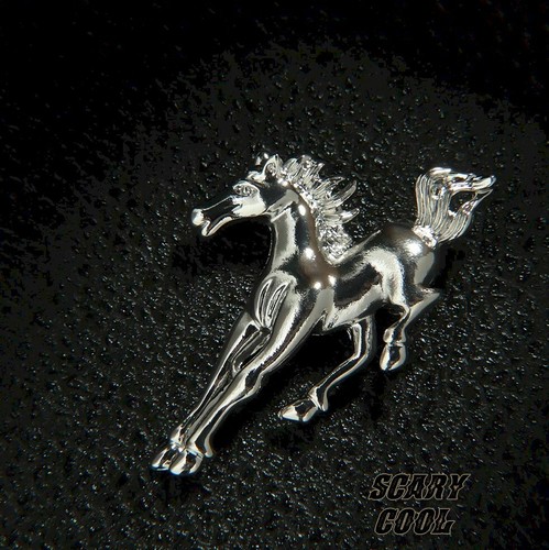 New Horse Bucking Vintage Retro Silver Gold Pin Brooch - Picture 9 of 9