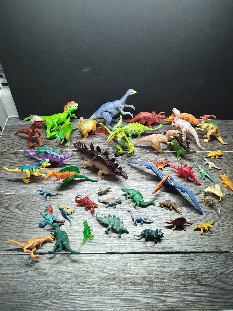 42 Pcs Unique Realistic Dinosaur Figures mini and bigger Dino Toy