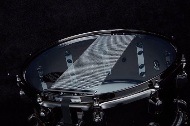 Tama S.L.P. LBR1465 Black Brass Snare Drum 14 Tama S.L.P. LBR1465 Black Brass Snare Drum 14