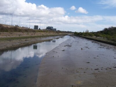 Photo 6x4 Ports Creek - Hilsea Highbury/SU6604 This muddy creek, seen at c2008