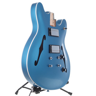 Squier Starcaster Deluxe Body Affinity Series Lake Placid Blue completamente carico