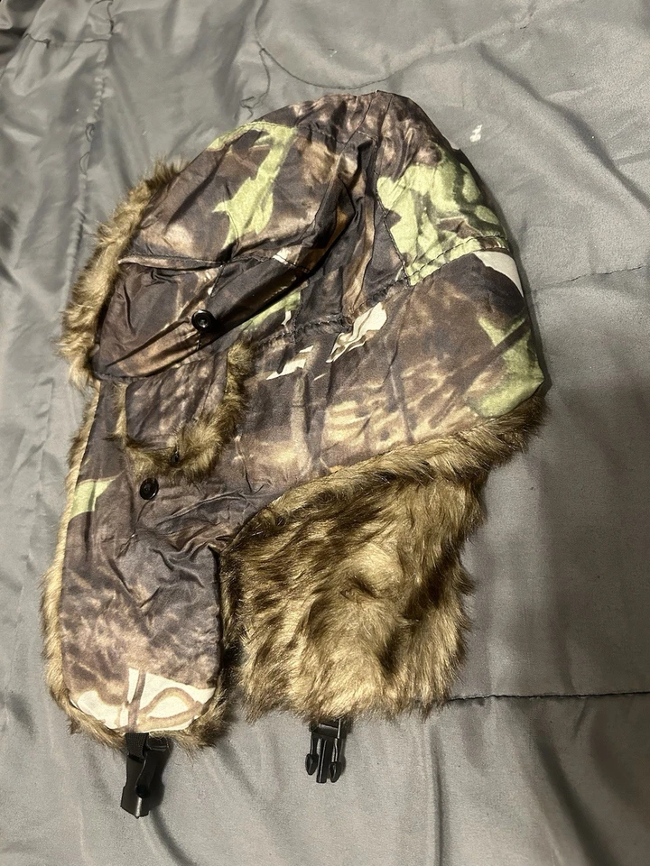Hunting Hat Faux Fur Camo Trapper  100% polyester inside - Excellent Condition - Image 2 of 4