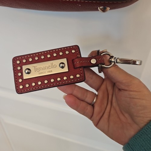 Tignanello Red Genuine Leather Large Shoulder Bag. Key Chain, Carry it All! - Picture 5 of 13